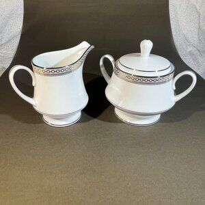 Contemporary by Noritake Creamer and Sugar Bowl Set Legacy Splendor (688)
